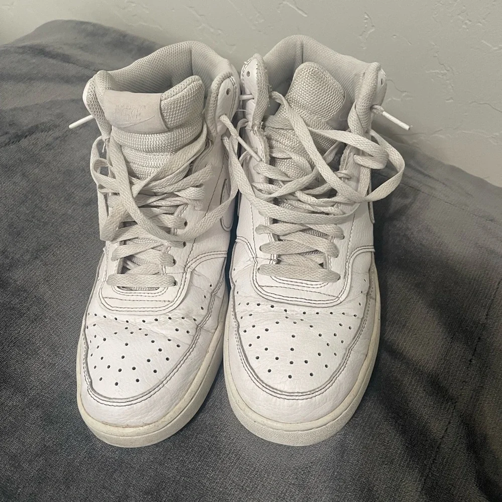 Nike High-Top Sneakers - White - Picture 1 of 3